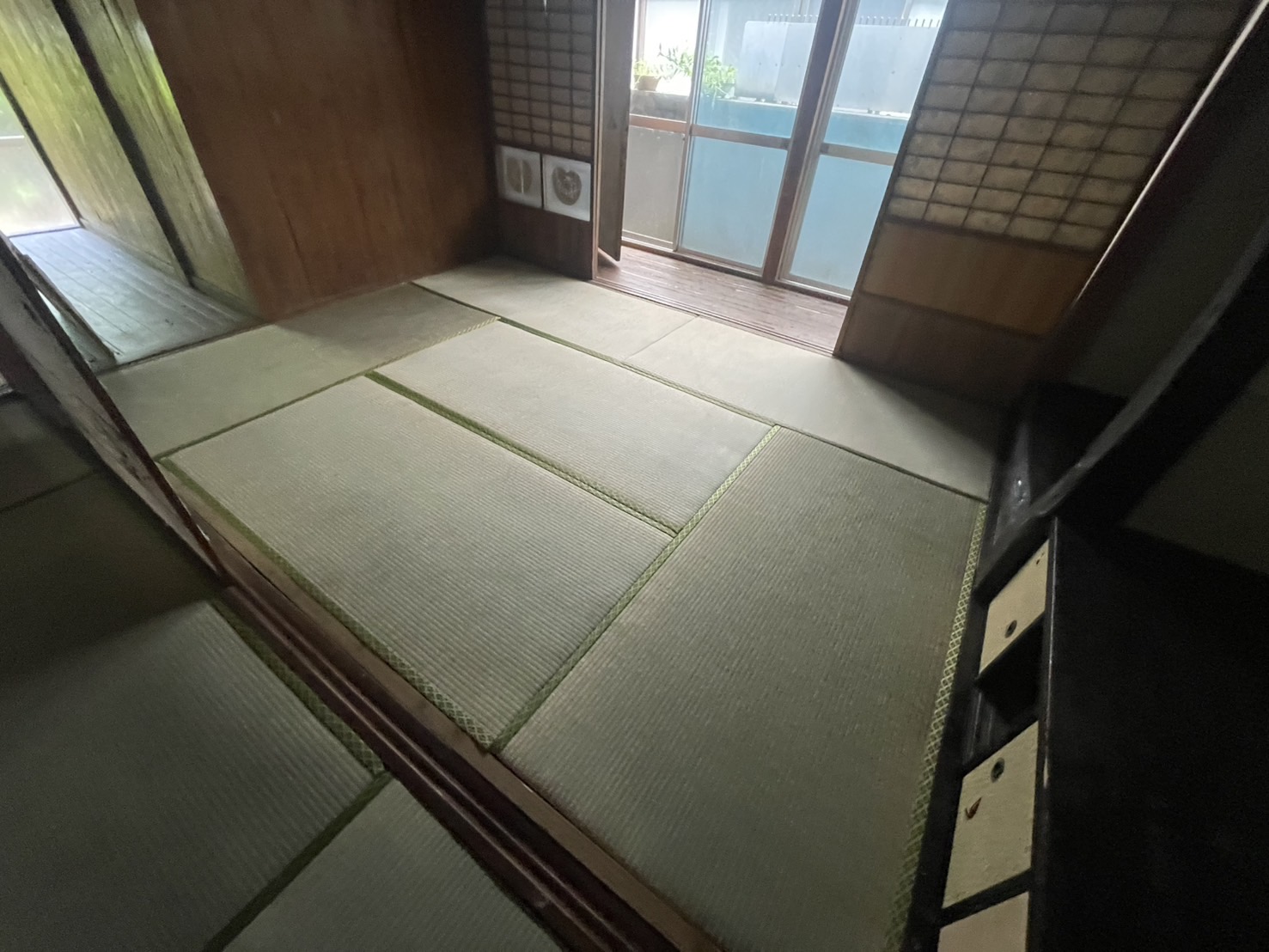 detached ܃oXylJّOzkQ