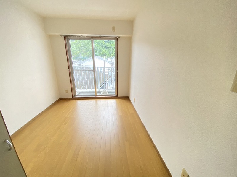 �����������[��(^^��@